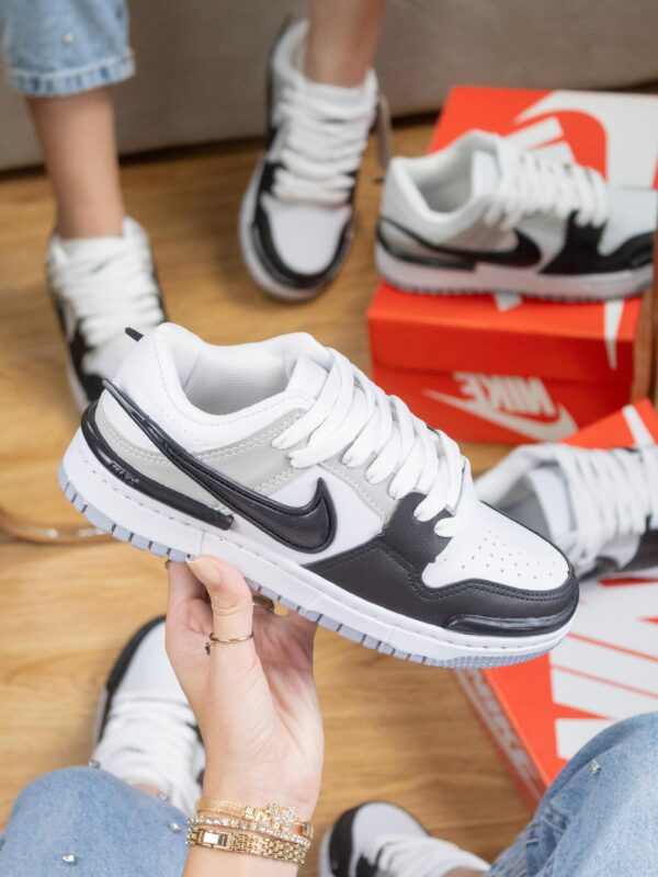 Nike Dunk Twist