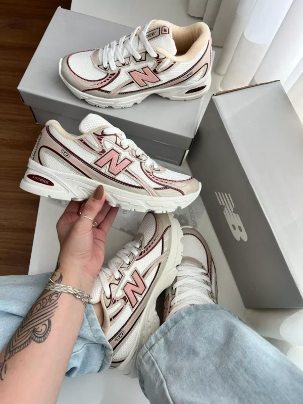 Tênis New Balance Feminino